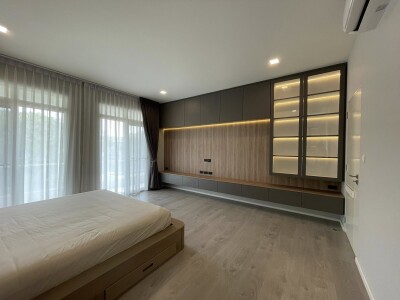 มัณฑนา บางนา - วงแหวน  / 🛖 พื้นที่ใช้สอย 222 ตารางเมตร