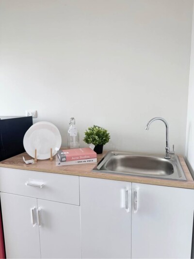 เดอะไพรเวซี่ ลาดพร้าว - เสนา / — ห้องแยก 𝟏 ห้องนอน 𝟏 ห้องน้ำ 𝟏 ห้องนั่งเล่น — ขนาดห้อง 22.54 ตรม.