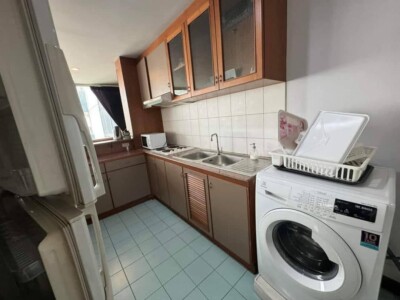 อโศก เพลส / ชั้น 21 138 ตรม.-16