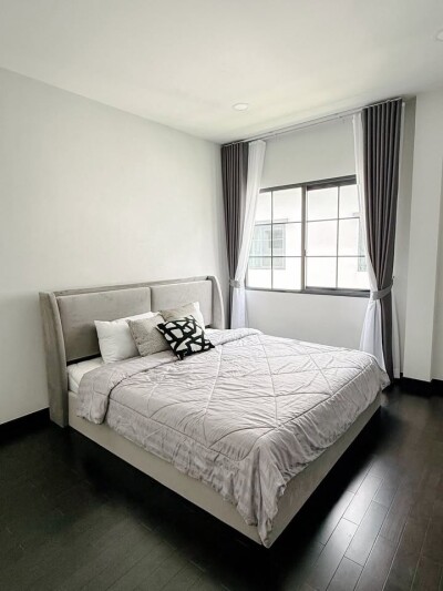 The City Bangna 2 /  พื้นที่ใช้สอย: 500 ตร.ม.-5