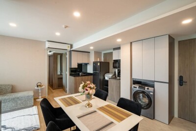 ลอยด์ ศูนย์วิจัย - ทองหล่อ / ห้อง 559/121-122 ชั้น 8