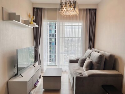 แอมเบอร์ บาย อีสเทิร์น สตาร์ / 1 ห้องนอน 35 ตรม. คอนโดติดรถไฟฟ้า MRT-1