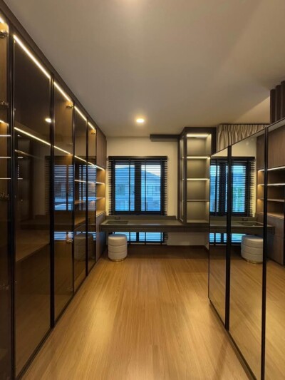 เดอะ ซิตี้ บางนา (โครงการใหม่) / 70 ตรว. พื้นที่ใช้สอย 313 ตรม.