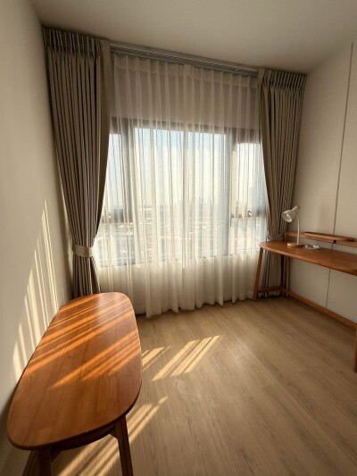 อัปเดตล่าสุด 6/5/2568 : ไลฟ์ พระราม 4 - อโศก / - 1 Bed Plus ขนาด 36 ตรม.  ชั้น 11-9