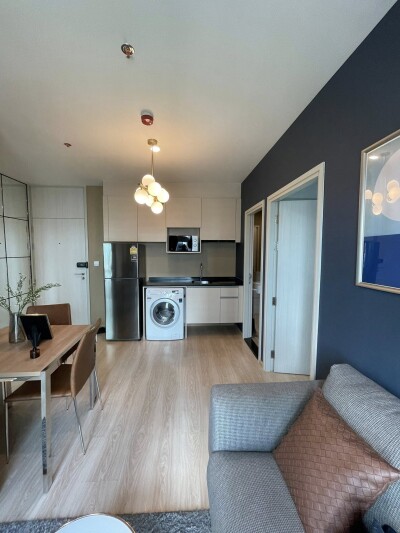 โนเบิล รีวอลฟ์ รัชดา 2