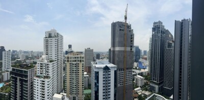 ลาวิค สุขุมวิท 57 / ตั้งอยู่ชั้นที่ : 26 พื้นที่ใช้สอย : 46 ตร.ม.