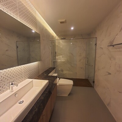 เดอะโฟร์วิงส์ เรสซิเดนซ์ ศรีนครินทร์ /  3 ห้องนอน 4 ห้องน้ำ พื้นที่เยอะมากกว่า 300 ตร.ม.