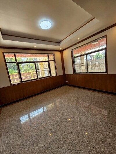 บ้านเดี่ยวลาดพร้าว 93 / บ้าน 3 ชั้น ขนาดพื้นที่ 111 ตรว. พื้นที่ใช้สอย 800 ตรม