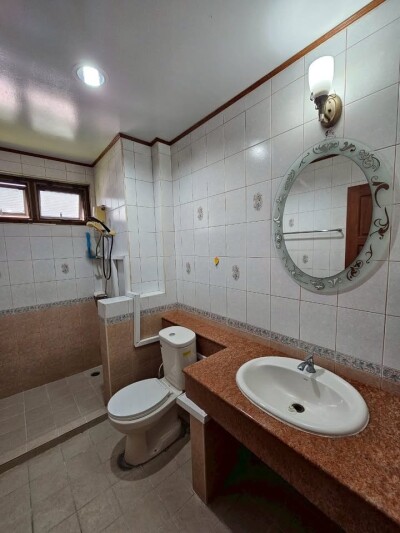 บ้านเดี่ยวลาดพร้าว 93 / บ้าน 3 ชั้น ขนาดพื้นที่ 111 ตรว. พื้นที่ใช้สอย 800 ตรม