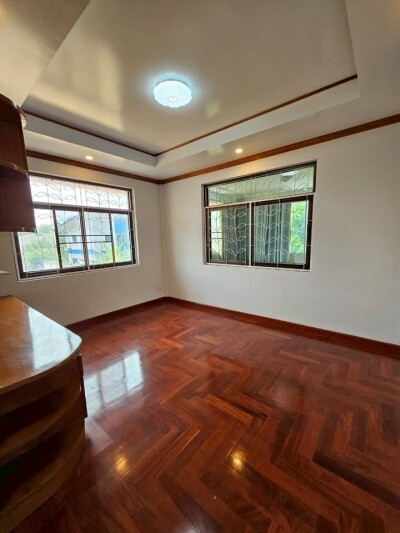 บ้านเดี่ยวลาดพร้าว 93 / บ้าน 3 ชั้น ขนาดพื้นที่ 111 ตรว. พื้นที่ใช้สอย 800 ตรม