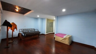 บ้านวราธรวิลล์ พัฒนาการ 44-11