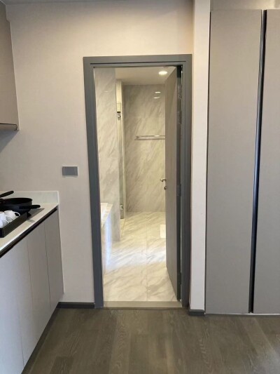 โคโค่ พาร์ค พระราม 4 / 42ตรม.