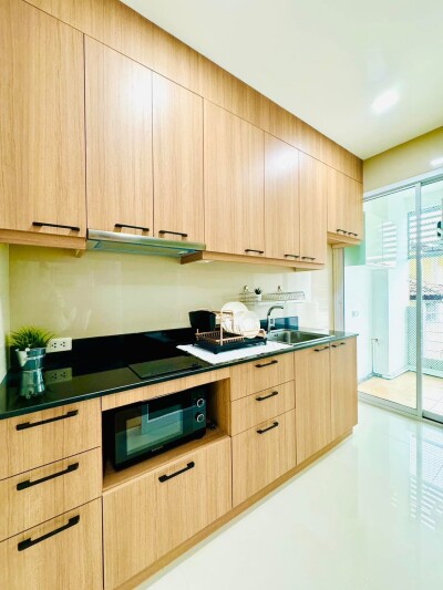 แฮปปี้ คอนโด ลาดพร้าว 101 /  36 ตรม. อาคาร  E ชั้น 2-6