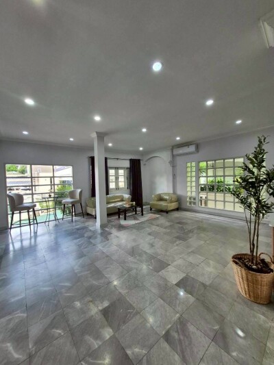 เอเวอร์กรีน ซิตี้