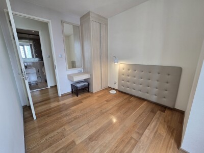 เอช คอนโด สุขุมวิท 43 / 📐 ขนาด 70 ตร.ม. | 🛏 2 ห้องนอน | 🛁 2 ห้องน้ำ | ชั้น 10-6