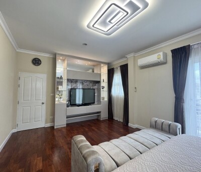 หมู่บ้านเพอร์เฟคมาสเตอร์พีซ เดอะเมโทรพระราม 9  / 🏠 พื้นที่ใช้สอย: 288 ตารางเมตร 🏡 บ้านเดี่ยวหน้าบ้านหันทิศใต้ อยู่สบาย-9