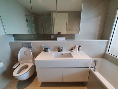 เอช คอนโด สุขุมวิท 43 / 📐 ขนาด 70 ตร.ม. | 🛏 2 ห้องนอน | 🛁 2 ห้องน้ำ | ชั้น 10-7