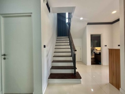 เศรษฐสิริ กรุงเทพกรีฑา-4