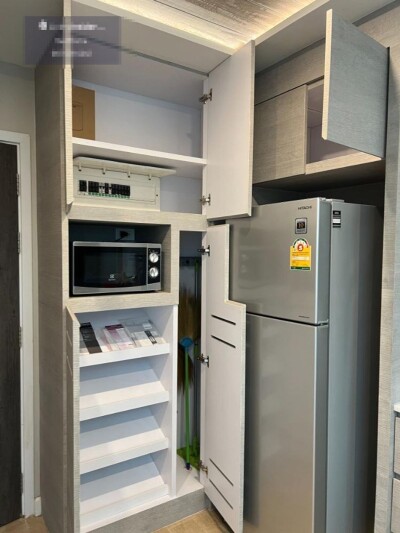 เมโทร ลักซ์ ริเวอร์ฟรอนท์ รัตนาธิเบศร์ / 2 ห้องนอน | 🚿 2 ห้องน้ำ 📐 พื้นที่ 65 ตร.ม.