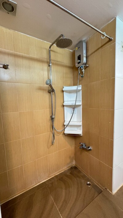 ศรีวรา แมนชั่น 1 /  Srivara Mansion 1-21