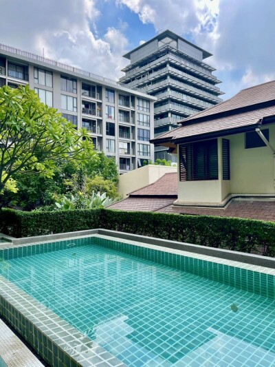 โนเบิล แอมเบียนส์ สารสิน / 🛏 1 ห้องนอน | 🛁 1 ห้องน้ำ 📐 ขนาด 50 ตร.ม. | ชั้น 5 วิวสวนสวย