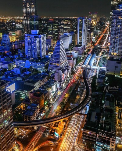 เอ็ม สีลม / 🛏 1 ห้องนอน | 1 ห้องน้ำ | 53 ตร.ม.-9