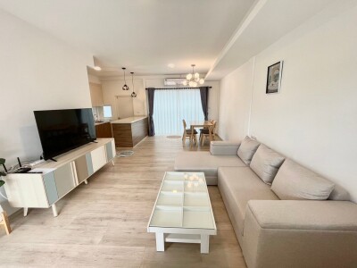 อินดี้ 2 บางนา - รามคำแหง 2 / 4 ที่จอดรถ  ขนาด 28.1 ตร.ว. พื้นที่ใช้สอย 122 ตร.ม.-5