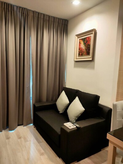 ไอดีโอ โมบิ สุขุมวิท (สุขุมวิท 81) / • ขนาด 30 ตร.ม. • ชั้น 11 วิวสระว่ายน้ำ-2