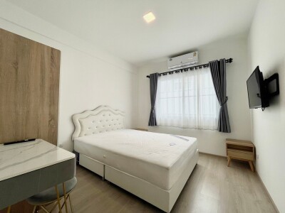 อินดี้ 2 บางนา - รามคำแหง 2 / 4 ที่จอดรถ  ขนาด 28.1 ตร.ว. พื้นที่ใช้สอย 122 ตร.ม.-10