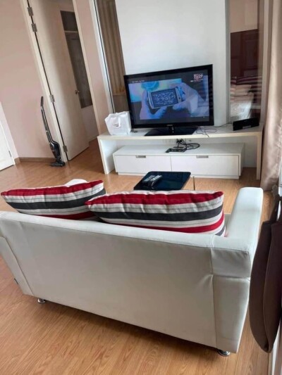 เดอะ พาร์คแลนด์ แกรนด์ ตากสิน / 📍 ชั้น 21 ห้อง 2118 วิวสระว่ายน้ำสวยงาม-2