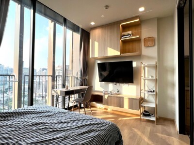 โนเบิล อราวน์ สุขุมวิท 33 / 19A3 ชั้น19 1 Bedroom Size 27Sqm-1