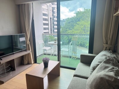 ไทดี้ ดีลักซ์ สุขุมวิท 34 / 🏢 คอนโด Low-rise 8 ชั้น 📐 ขนาด 35 ตร.ม. | ชั้น 5-1