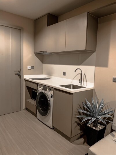 ไลฟ์ ลาดพร้าว / Life Ladprao-7