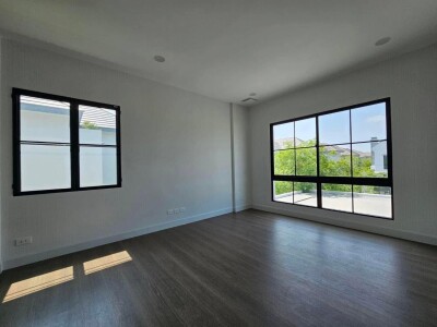 นันทวัน ปิ่นเกล้า - กาญจนา / 📍 บ้านเลขที่ 99/44 ซอย 8 ▪️ พื้นที่ใช้สอย 304 ตร.ม.-8