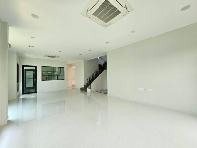 นันทวัน ปิ่นเกล้า - กาญจนา / 📍 บ้านเลขที่ 99/44 ซอย 8 ▪️ พื้นที่ใช้สอย 304 ตร.ม.-6