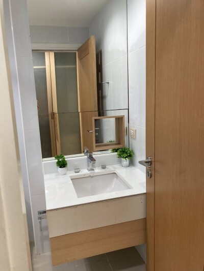 อัพเดทล่าสุด 21/7/2568 : วินด์ สุขุมวิท 23 / ขนาด 53 ตร.ม.  1 ห้องนอน (เตียงขนาด 6 ฟุต)-14