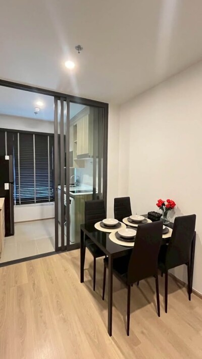 อัพเดตล่าสุด  18/7/2568 :  ไลฟ์ พระราม 4 - อโศก / ขนาด: 32 ตร.ม.  แบบ: 1 ห้องนอน / 1 ห้องน้ำ-7