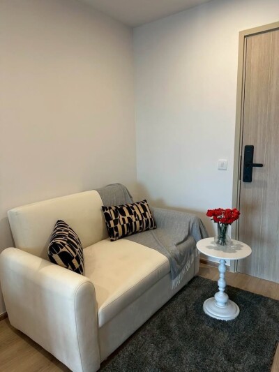 อัพเดตล่าสุด  18/7/2568 :  ไลฟ์ พระราม 4 - อโศก / ขนาด: 32 ตร.ม.  แบบ: 1 ห้องนอน / 1 ห้องน้ำ-2