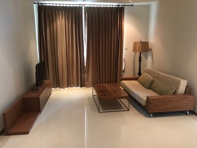 ดิ เอ็มไพร์ เพลส สาทร / – พื้นที่ 65 ตร.ม. – ชั้น 31-1