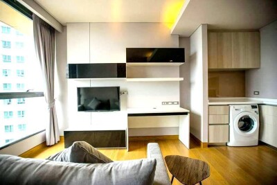 อัพเดทล่าสุด 24/7/2568 : เดอะ ลุมพินี 24 / 🏙️ ชั้น 29 วิวสวย 📐 ขนาด 38.4 ตร.ม. | 1 ห้องนอน-1