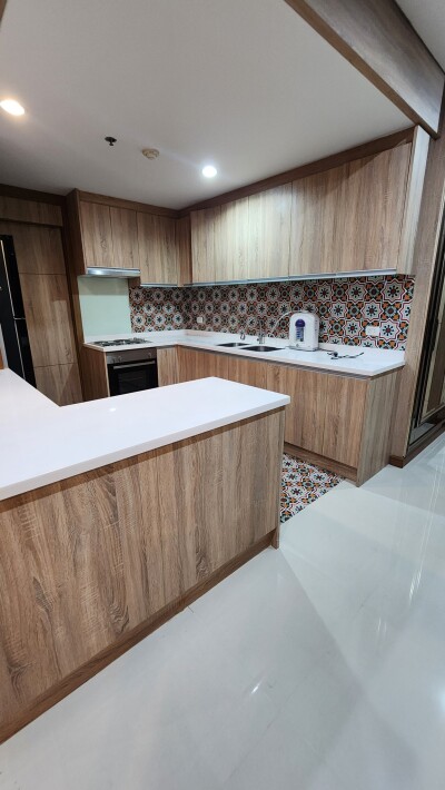 วิลล่า อโศก / 🛌 2 ห้องนอน + 1 ห้องเมด 🛁 4 ห้องน้ำ-9