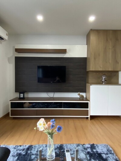 โนเบิล รีวิล / 🔹 ขนาด 50 ตร.ม. | 1 ห้องนอน | 1 ห้องน้ำ