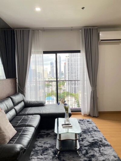 โนเบิล รีวิล / 🔹 ขนาด 50 ตร.ม. | 1 ห้องนอน | 1 ห้องน้ำ