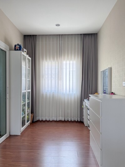 เดอะ ซิตี้ รามอินทรา / 🏠 พื้นที่ใช้สอย: 275 ตร.ม. 🛏 4 ห้องนอน | 🚿 4 ห้องน้ำ