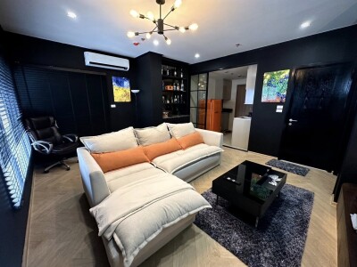 ณ รีวา เจริญนคร / 📐 พื้นที่ใช้สอย 55 ตร.ม. | ชั้น 12A-2