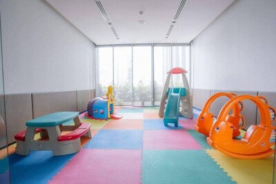 ไฮด์ สุขุมวิท 13 / Hyde Sukhumvit 13-16