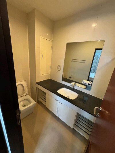 เดอะ เวลลิงตัน คอนโด / The Wellington Condominium-10