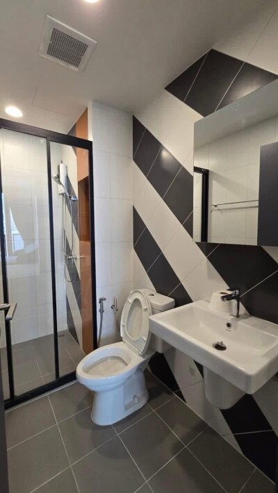 อัพเดทล่าสุด 26/9/2568 : เดอะ เบส สะพานใหม่ / The Base Saphanmai