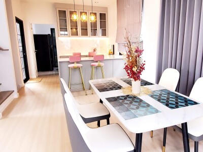 อณาสิริ รามคำแหง-7