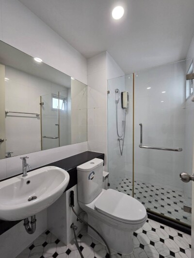 เดอะพาร์คแลนด์ ศรีนครินทร์ / The Parkland Srinakarin